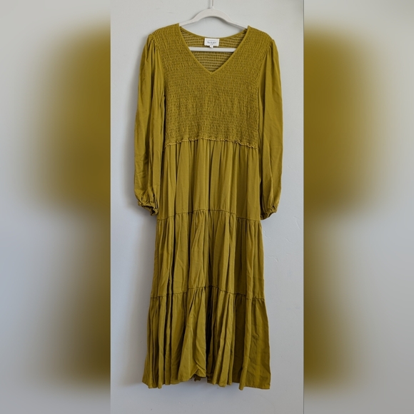 bohme Dresses & Skirts - Bohme Green Long Sleeve Maxi Dress